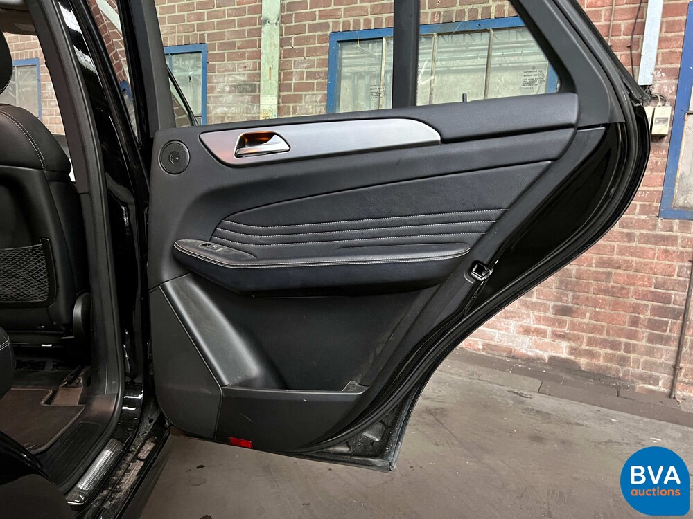 Mercedes-Benz ML350 BlueTEC Edition 1 258 PS 2012 M-Klasse, TF-398-H.