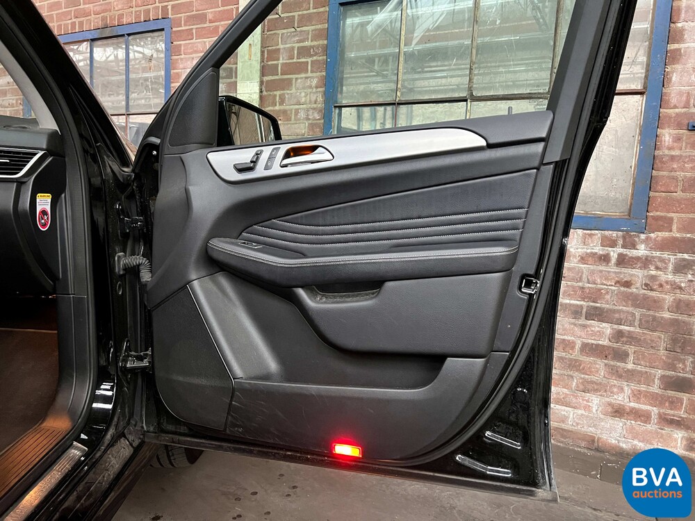 Mercedes-Benz ML350 BlueTEC Edition 1 258 PS 2012 M-Klasse, TF-398-H.