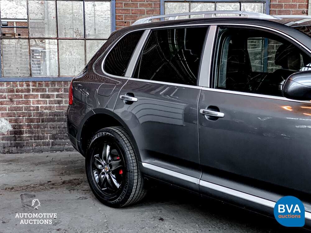 Porsche Cayenne Turbo 4.5 450hp 2004, G-722-VR.