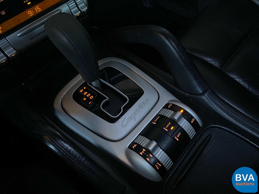 Porsche Cayenne Turbo 4.5 450hp 2004, G-722-VR.