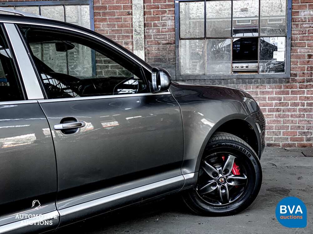 Porsche Cayenne Turbo 4.5 450hp 2004, G-722-VR.