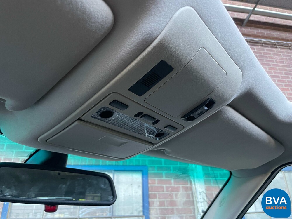 Land Rover Range Rover 2.9 TD6 Vogue 177pk 2003, 24-NZ-ZB