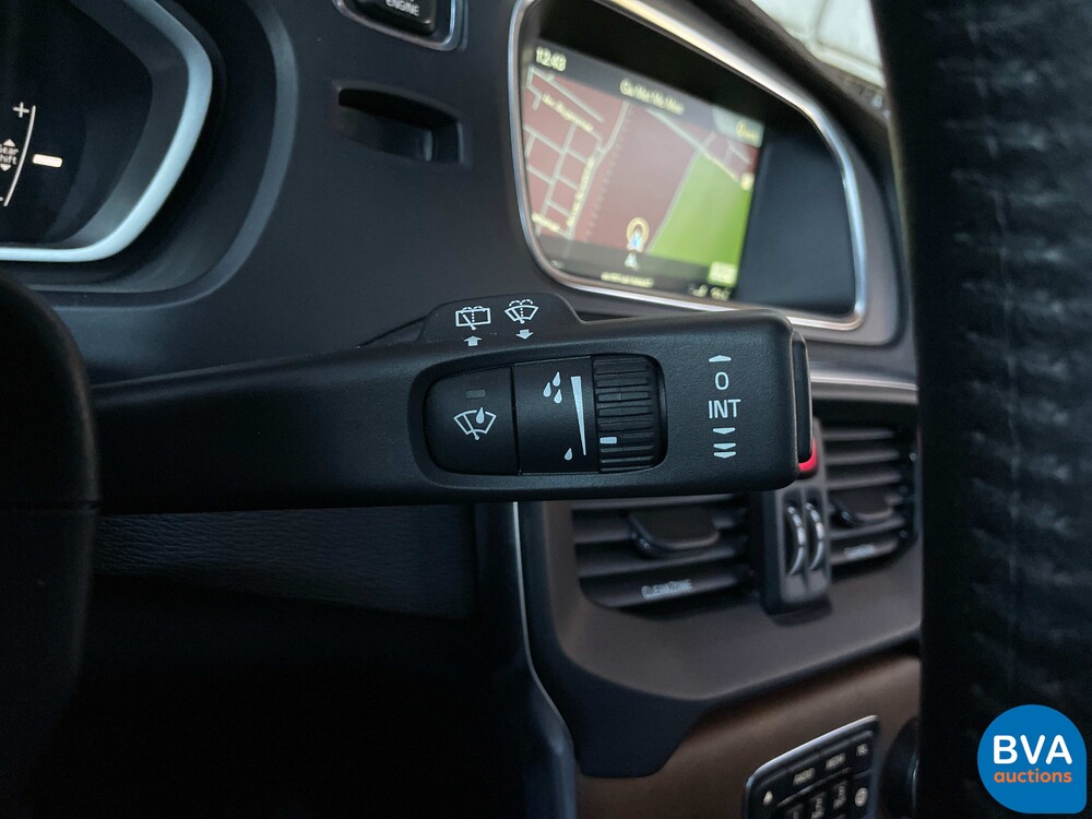 Volvo V40 2.0 D2 Nordic+ 120pk 2016, KT-159-F Orig. NL