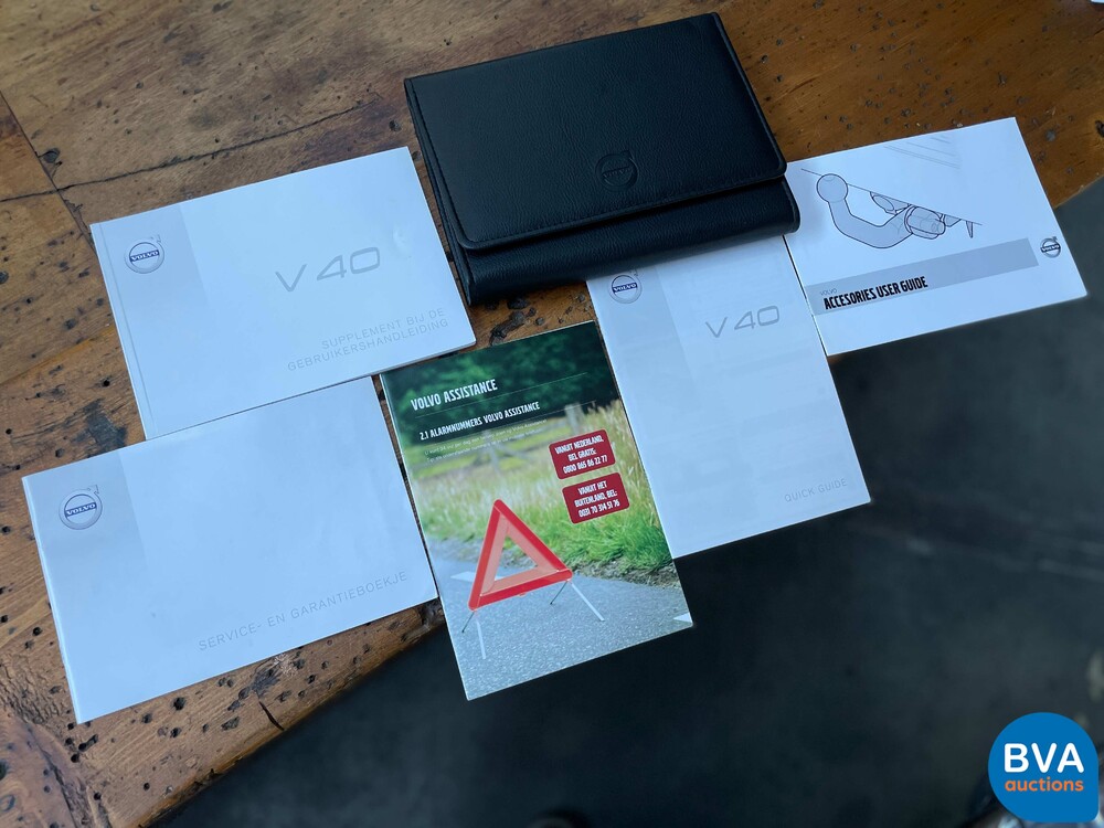 Volvo V40 2.0 D2 Nordic+ 120pk 2016, KT-159-F Orig. NL