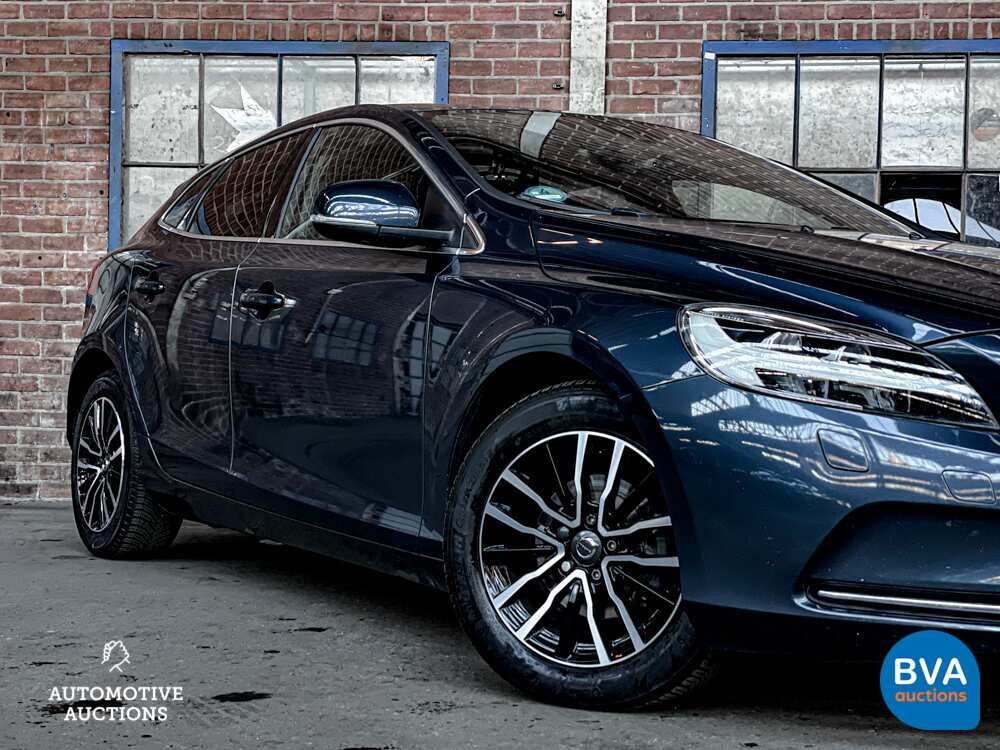 Volvo V40 2.0 D2 Nordic+ 120pk 2016, KT-159-F Orig. NL