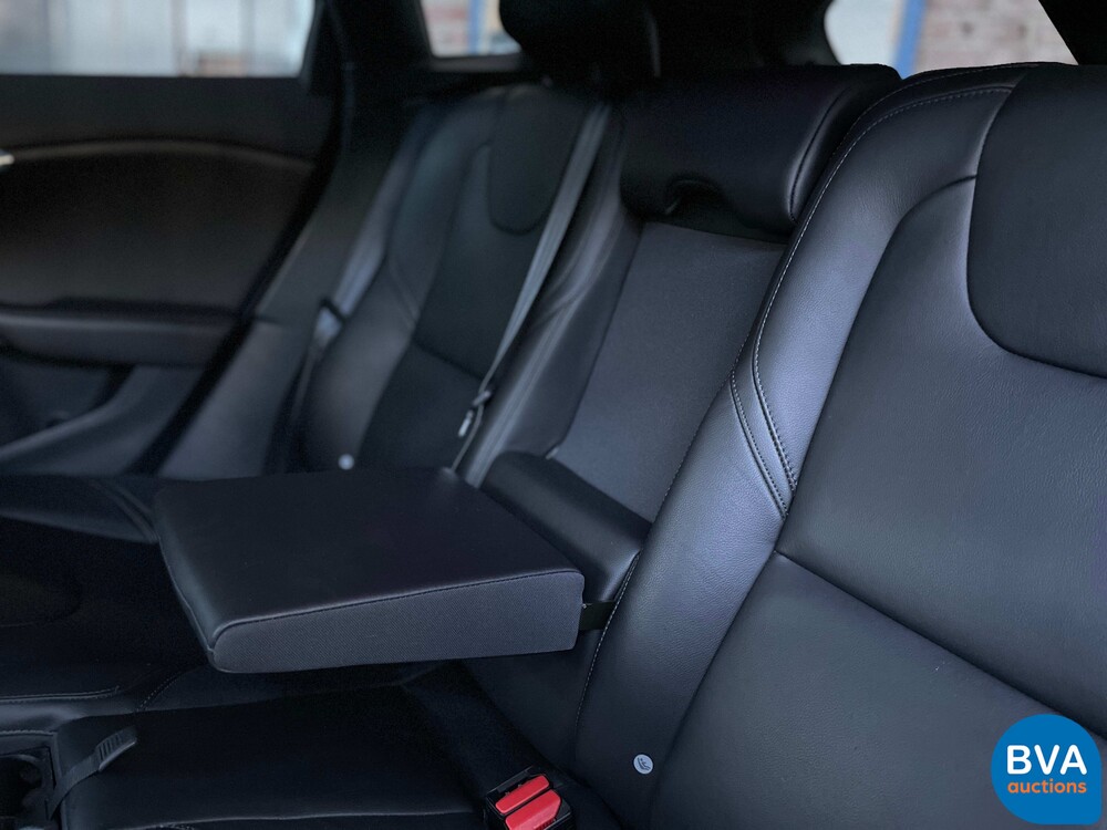 Volvo V40 2.0 D2 Nordic+ 120pk 2016, KT-159-F Orig. NL