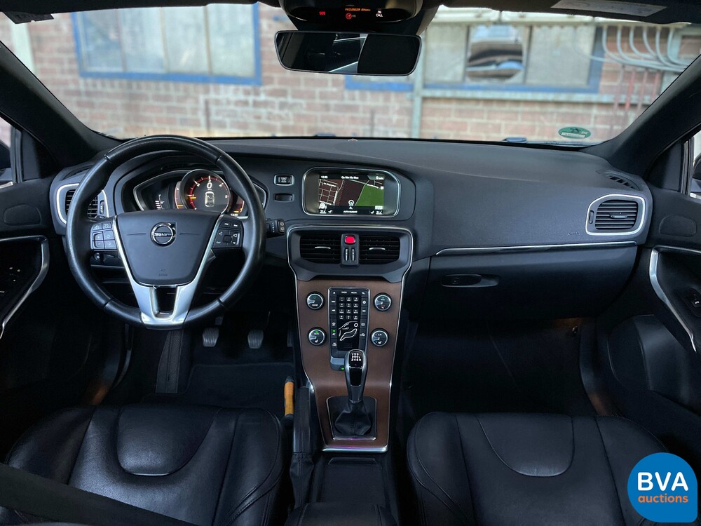 Volvo V40 2.0 D2 Nordic+ 120pk 2016, KT-159-F Orig. NL