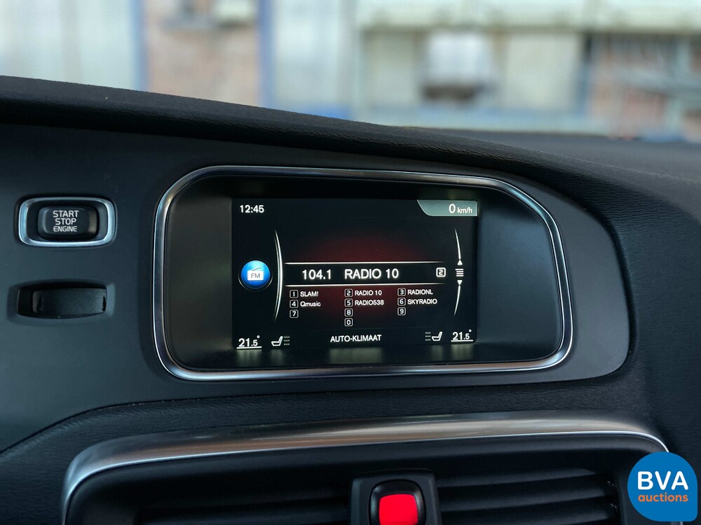 Volvo V40 2.0 D2 Nordic+ 120pk 2016, KT-159-F Orig. NL