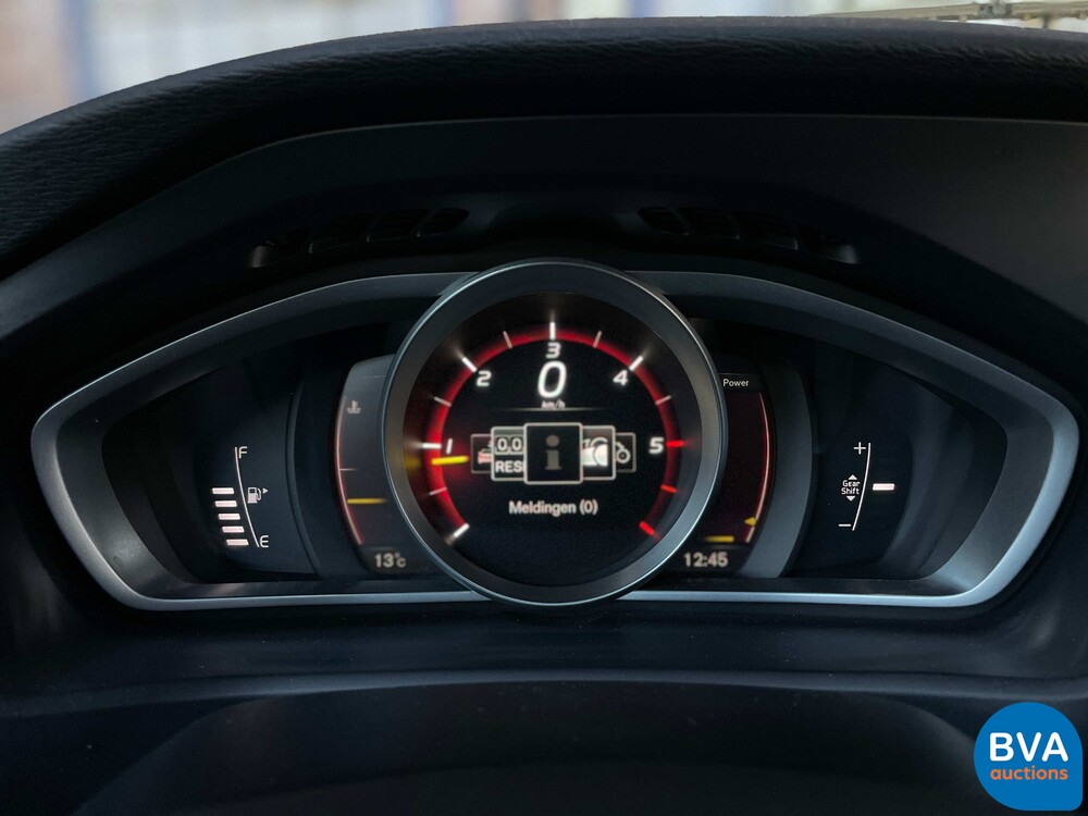 Volvo V40 2.0 D2 Nordic+ 120pk 2016, KT-159-F Orig. NL