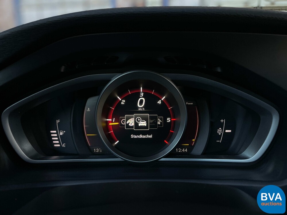 Volvo V40 2.0 D2 Nordic+ 120pk 2016, KT-159-F Orig. NL