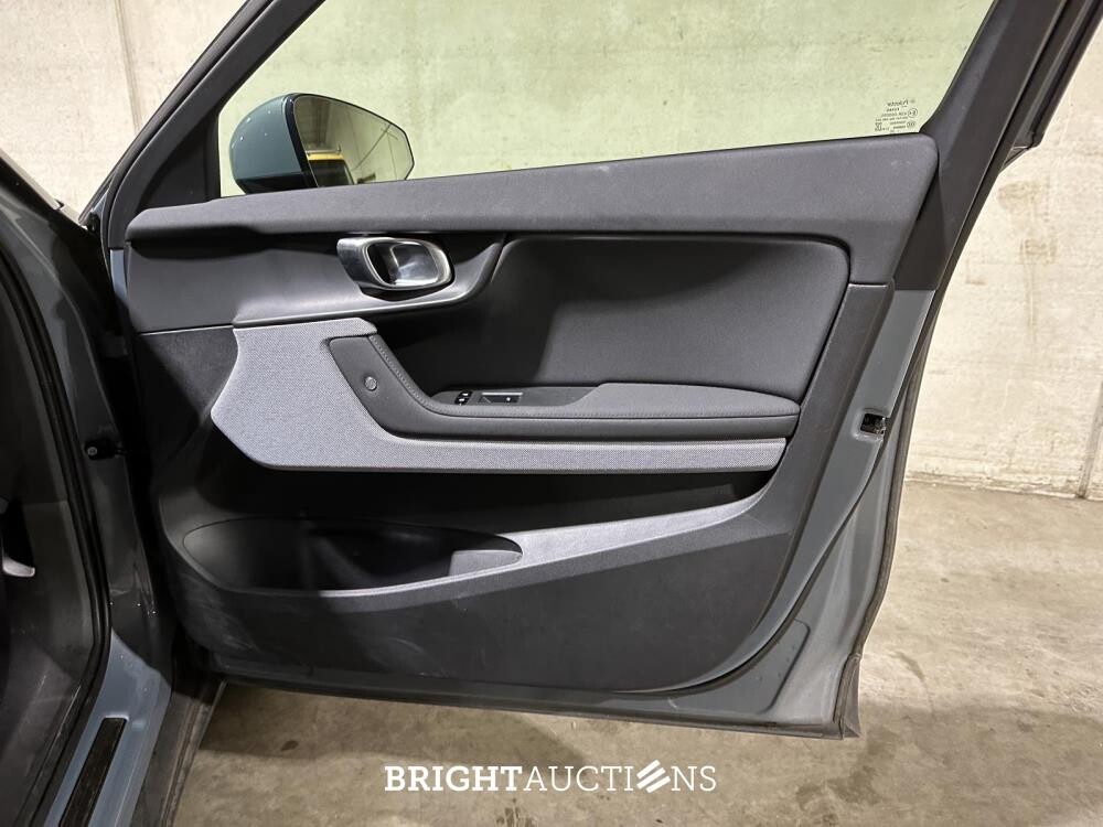 Polestar 2 Long Range Dual Motor Launch Edition 78kWh 408pk 2020 (Origineel-NL + 1e Eigenaar), J-967-SK