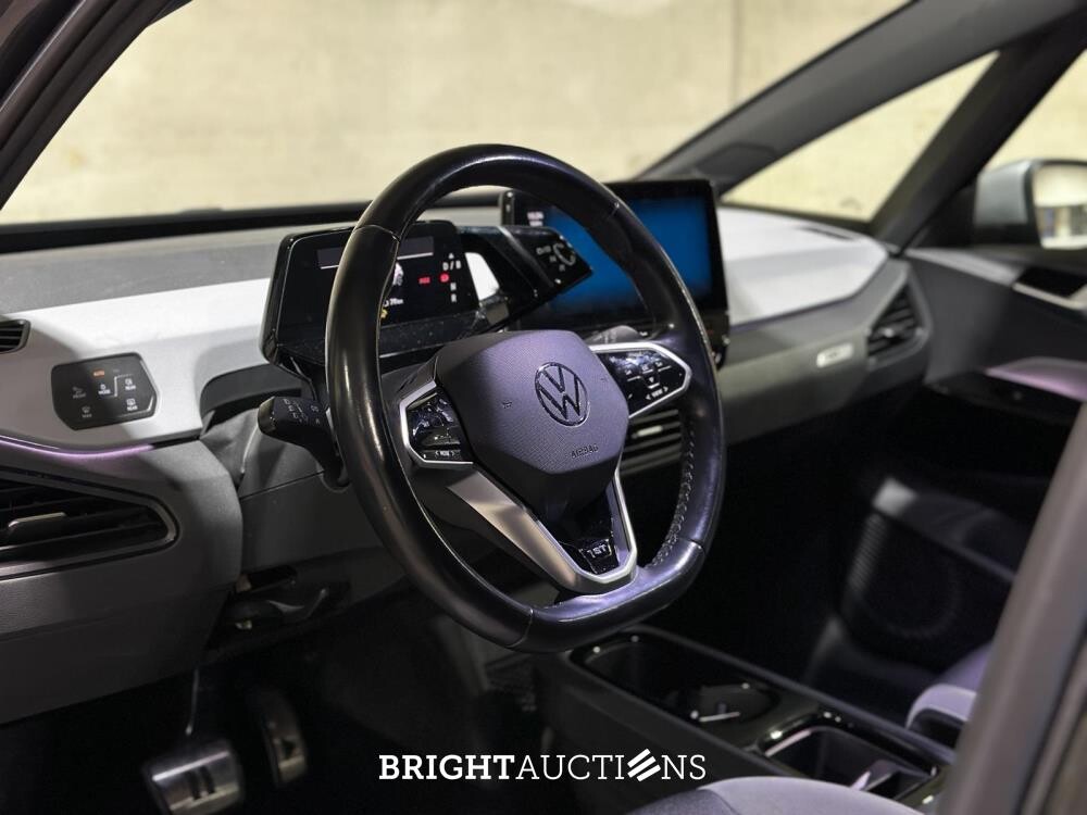 Volkswagen ID.3 First Plus 58 kWh 204pk 2020 (Origineel-NL + 1e Eigenaar), J-864-VJ