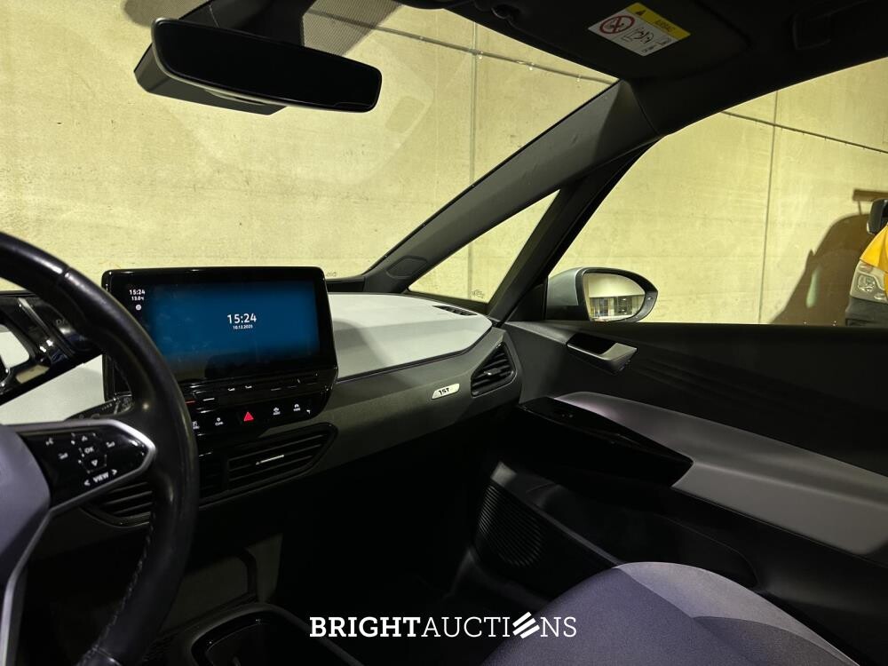 Volkswagen ID.3 First Plus 58 kWh 204pk 2020 (Origineel-NL + 1e Eigenaar), J-864-VJ