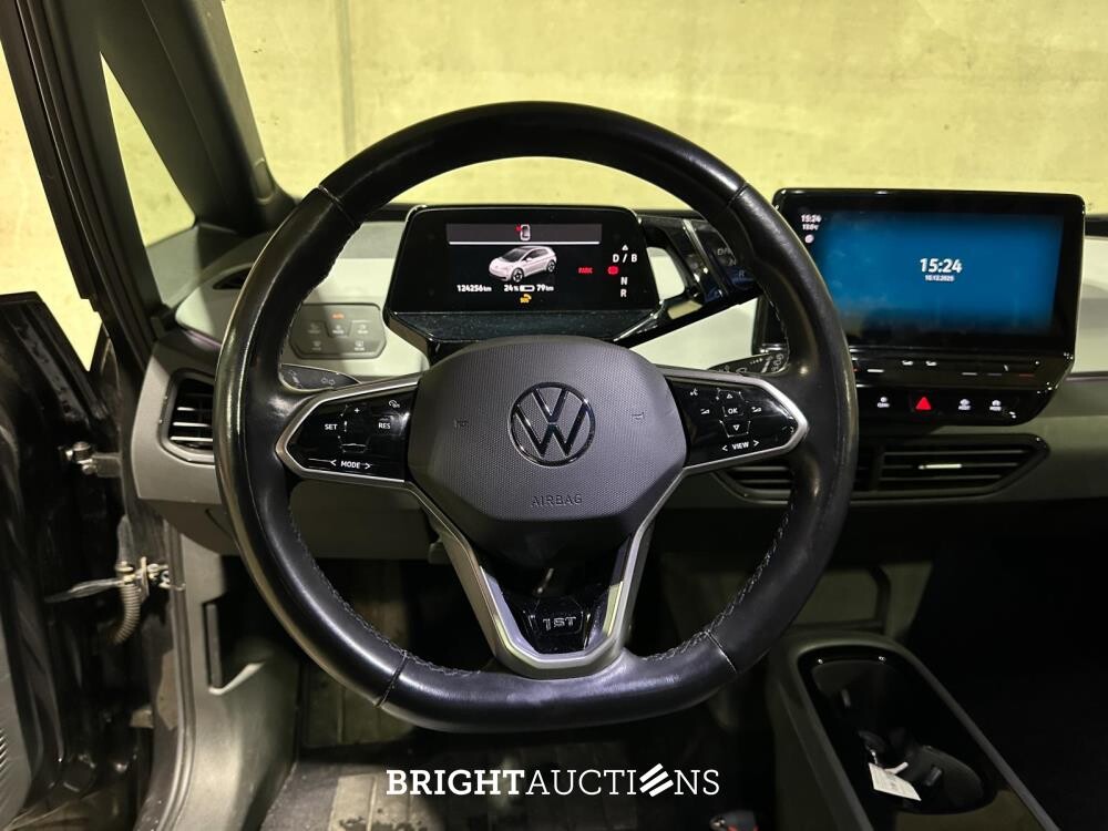 Volkswagen ID.3 First Plus 58 kWh 204pk 2020 (Origineel-NL + 1e Eigenaar), J-864-VJ
