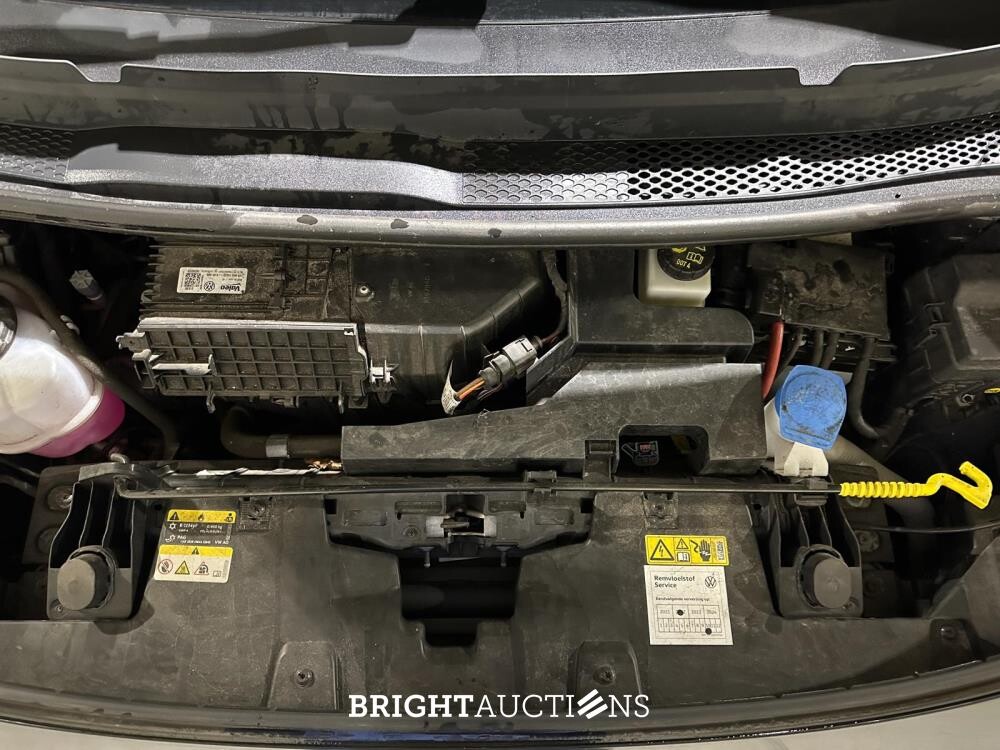 Volkswagen ID.3 First Plus 58 kWh 204pk 2020 (Origineel-NL + 1e Eigenaar), J-864-VJ