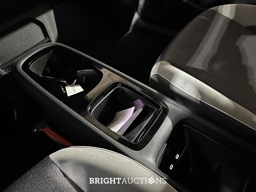 Volkswagen ID.3 First Plus 58 kWh 204pk 2020 (Origineel-NL + 1e Eigenaar), J-864-VJ