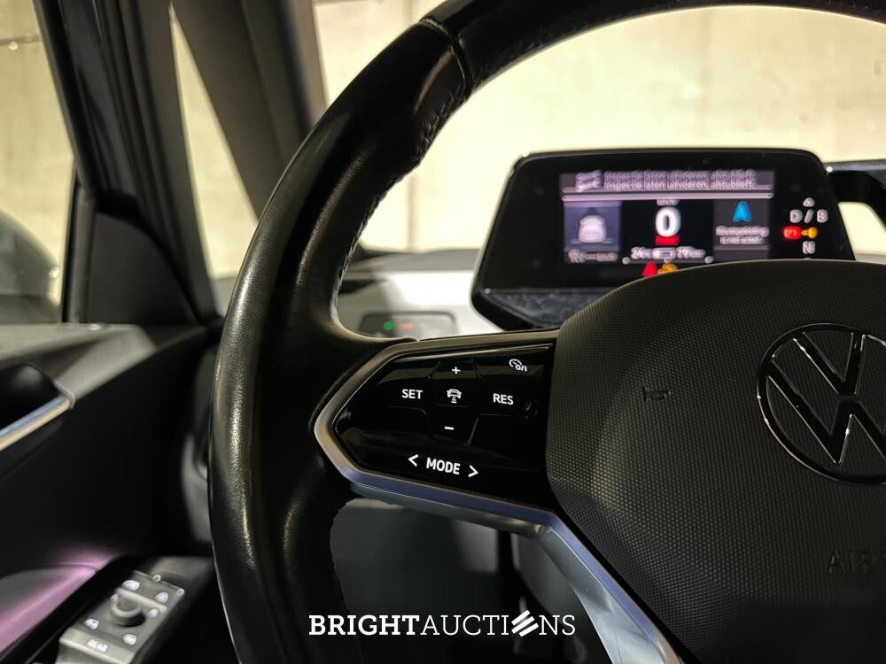 Volkswagen ID.3 First Plus 58 kWh 204pk 2020 (Origineel-NL + 1e Eigenaar), J-864-VJ