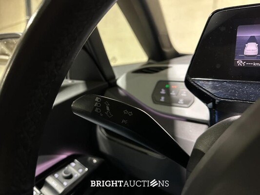 Volkswagen ID.3 First Plus 58 kWh 204pk 2020 (Origineel-NL + 1e Eigenaar), J-864-VJ