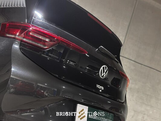 Volkswagen ID.3 First Plus 58 kWh 204pk 2020 (Origineel-NL + 1e Eigenaar), J-864-VJ