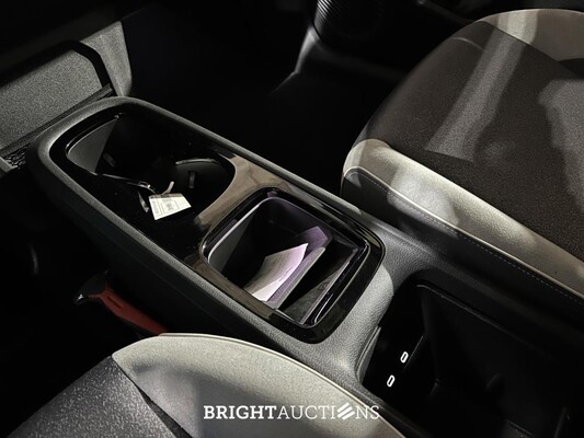 Volkswagen ID.3 First Plus 58 kWh 204pk 2020 (Origineel-NL + 1e Eigenaar), J-864-VJ