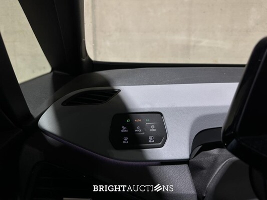 Volkswagen ID.3 First Plus 58 kWh 204pk 2020 (Origineel-NL + 1e Eigenaar), J-864-VJ