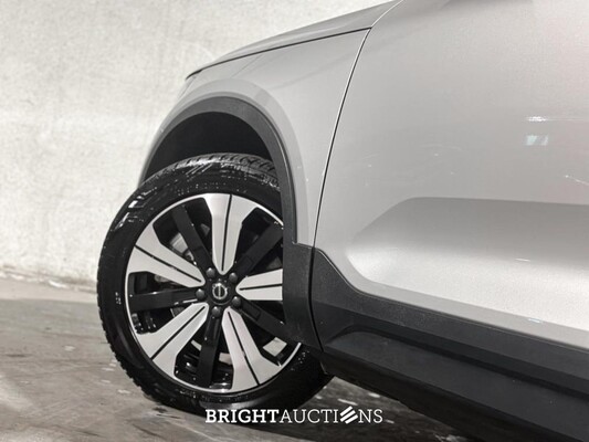Volvo XC40 Recharge Core 70 kWh 231pk 2022 (Origineel-NL + 1e Eigenaar), R-491-BZ