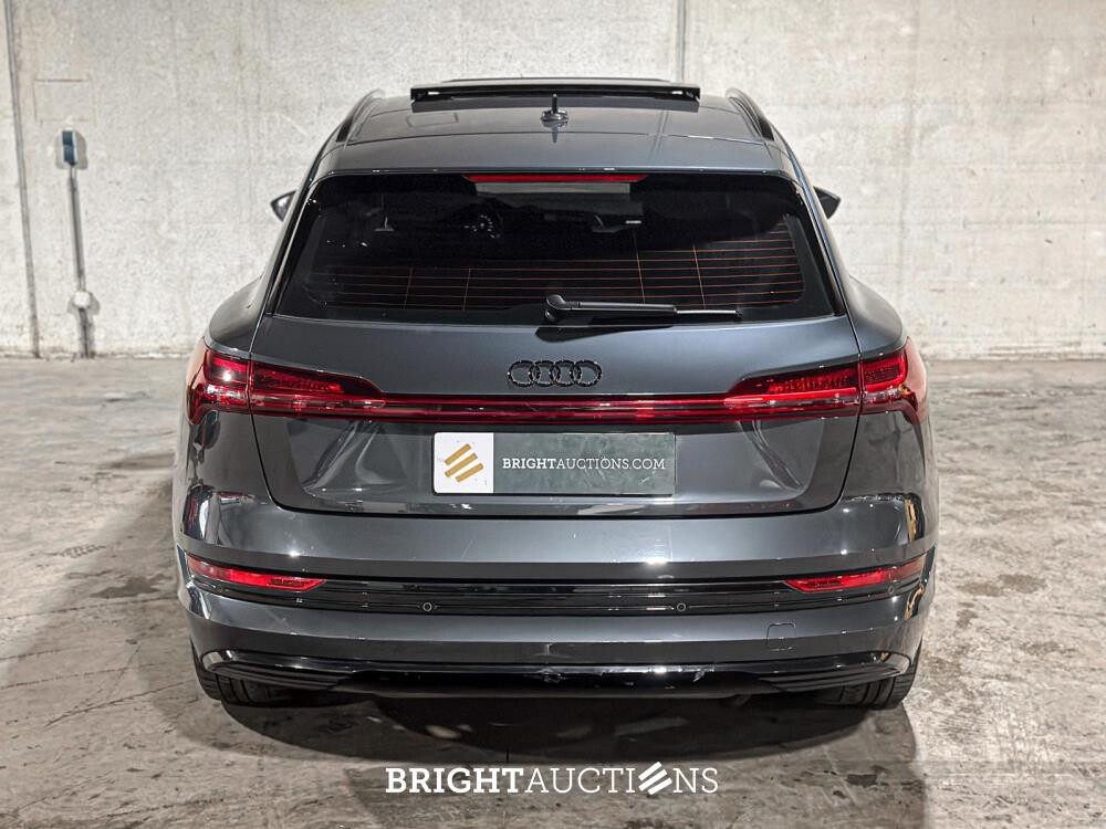 Audi e-tron 50 Quattro Business Edition Plus 71 kWh 313pk 2020 (Origineel-NL + 1e Eigenaar), K-649-JJ