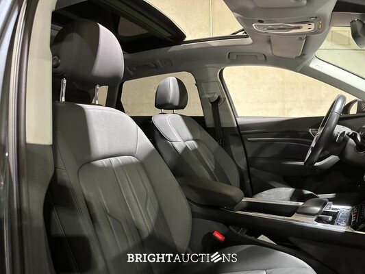 Audi e-tron 50 Quattro Business Edition Plus 71 kWh 313pk 2020 (Origineel-NL + 1e Eigenaar), K-649-JJ