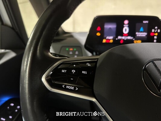 Volkswagen ID.3 First 58 kWh 204pk 2020 (Origineel-NL + 1e Eigenaar), J-473-ZZ