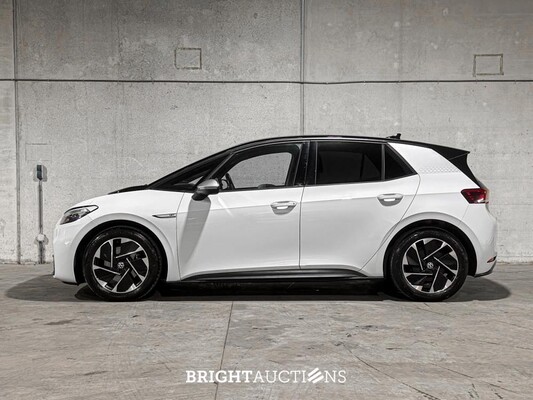 Volkswagen ID.3 First 58 kWh 204pk 2020 (Origineel-NL + 1e Eigenaar), J-473-ZZ
