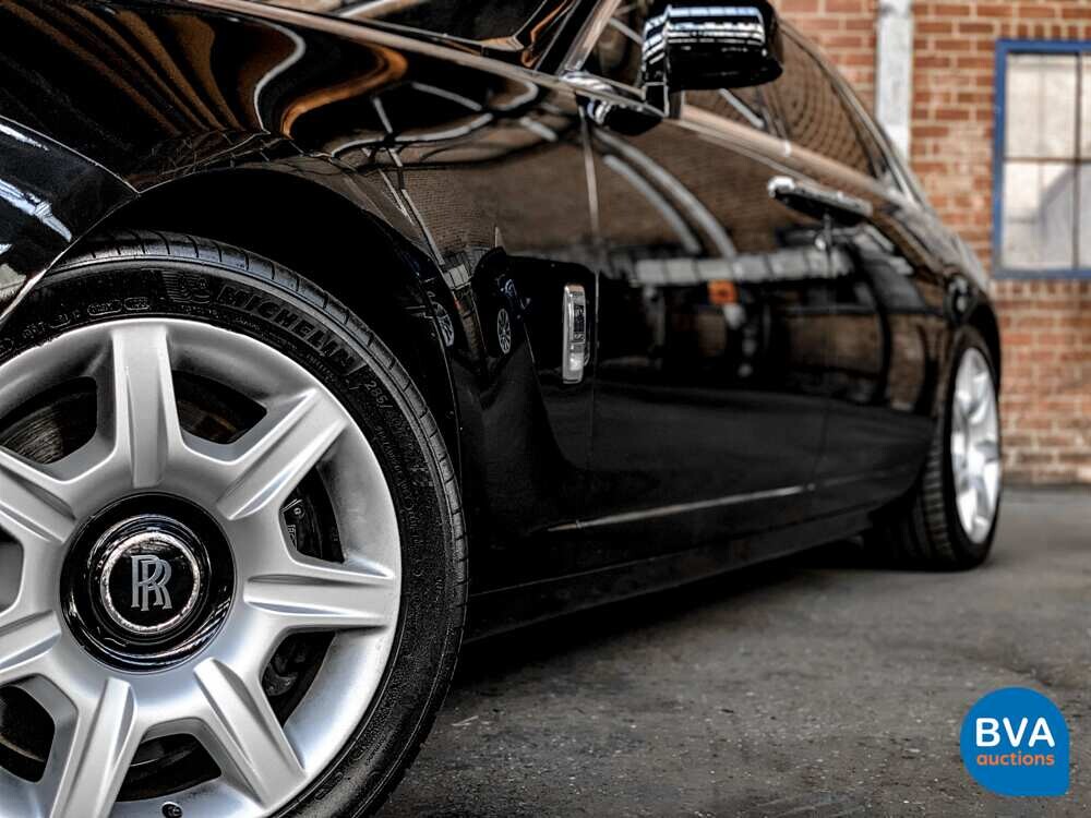 Rolls-Royce Ghost 6.6 V12 571pk 2011, 5-ZRB-72