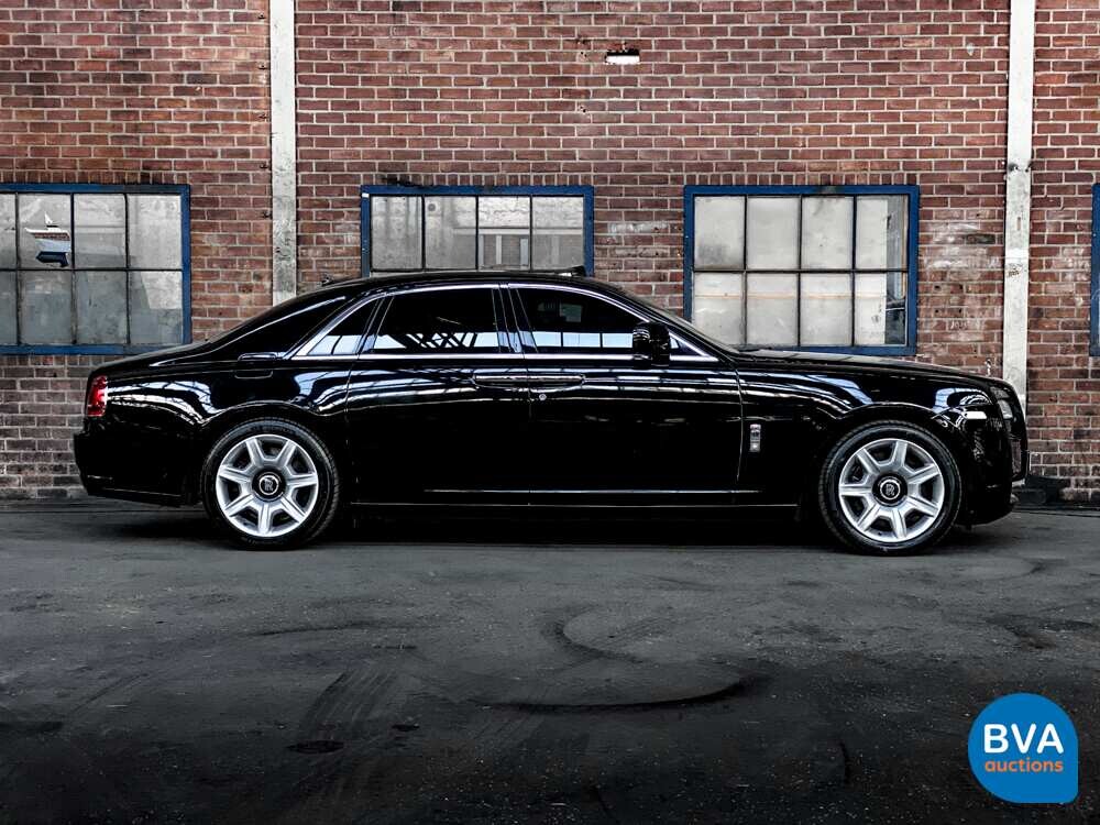 Rolls-Royce Ghost 6.6 V12 571pk 2011, 5-ZRB-72