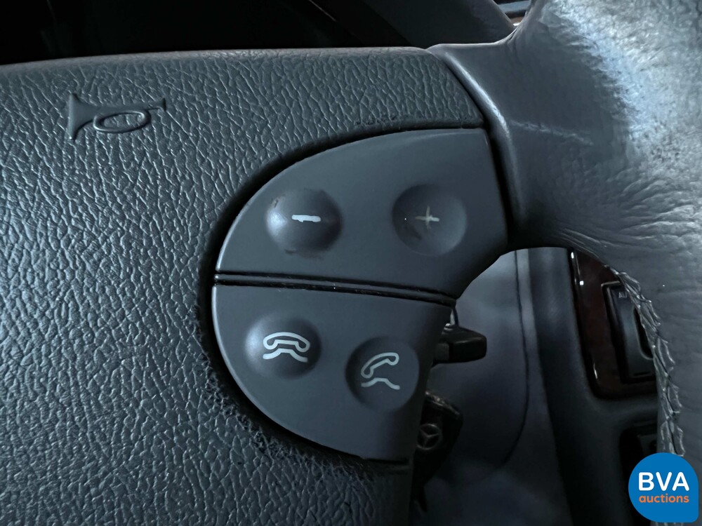 Mercedes-Benz CLK200 AMG Elegance Coupé 136pk 2000 CLK-klasse, 12-FK-XL