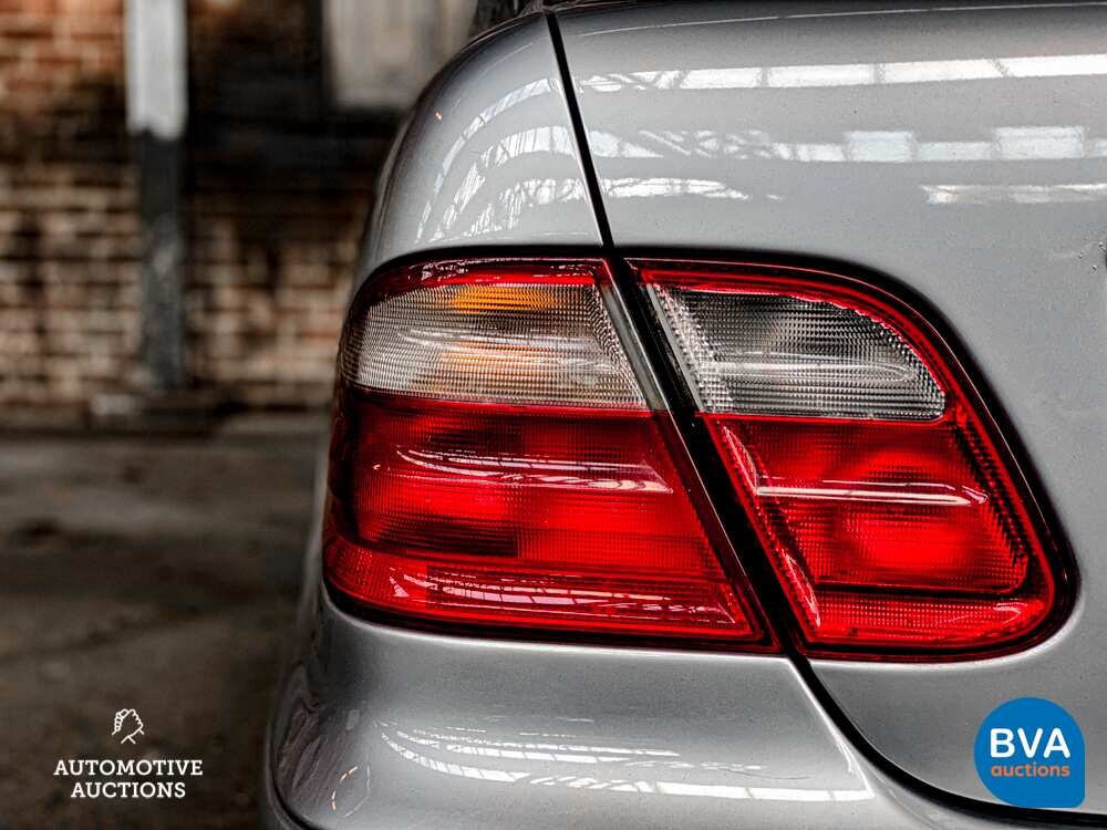 Mercedes-Benz CLK200 AMG Elegance Coupé 136pk 2000 CLK-klasse, 12-FK-XL