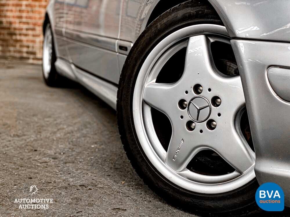 Mercedes-Benz CLK200 AMG Elegance Coupé 136pk 2000 CLK-klasse, 12-FK-XL