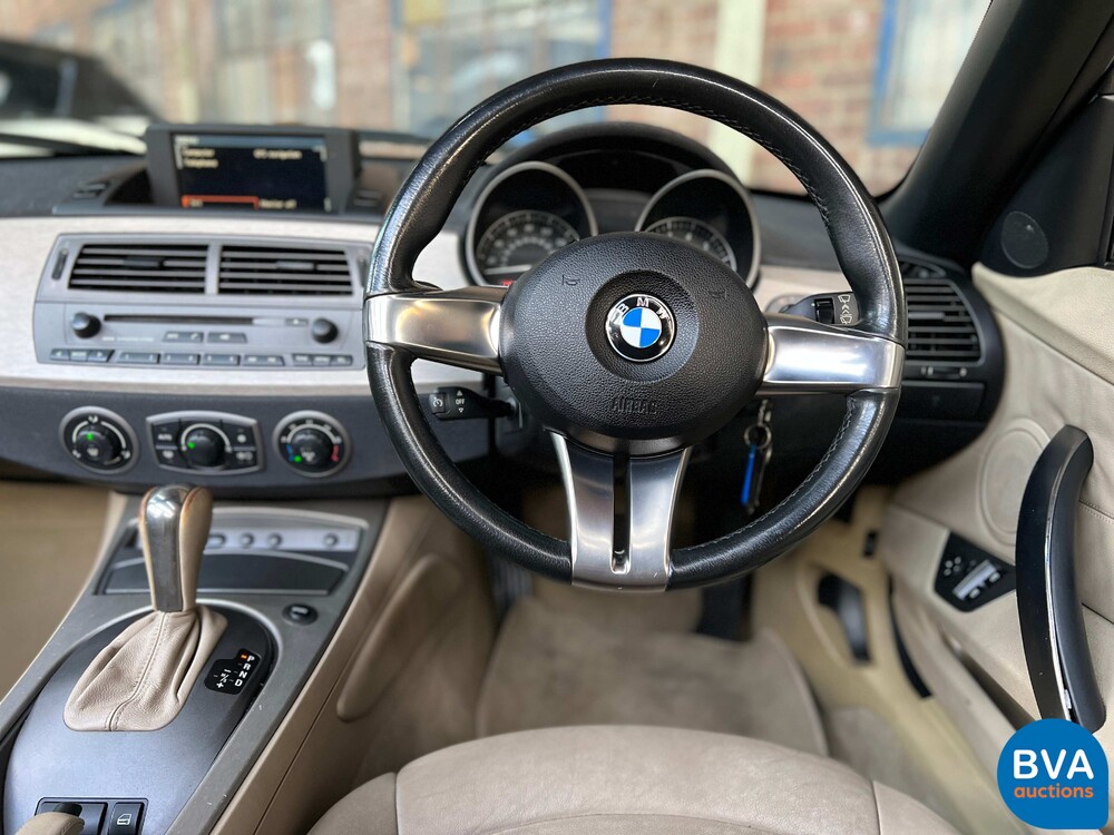BMW Z4 Roadster 3.0i 6 Cilinder 231pk 2003