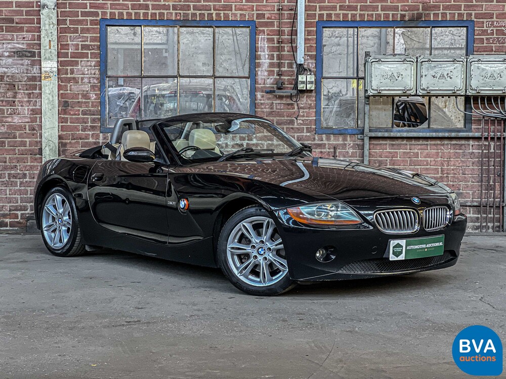 BMW Z4 Roadster 3.0i 6 Cilinder 231pk 2003