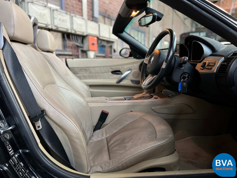 BMW Z4 Roadster 3.0i 6 Cilinder 231pk 2003
