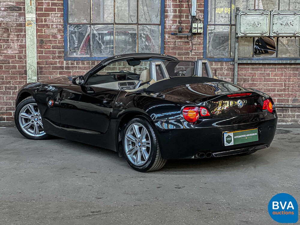 BMW Z4 Roadster 3.0i 6 Cilinder 231pk 2003