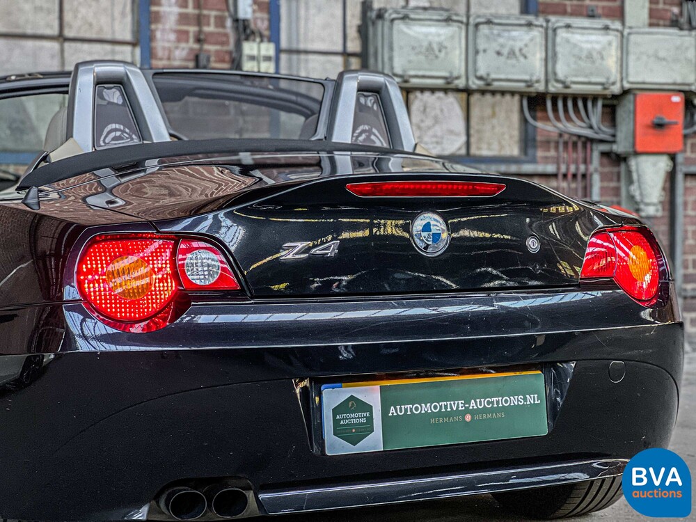 BMW Z4 Roadster 3.0i 6 Cilinder 231pk 2003