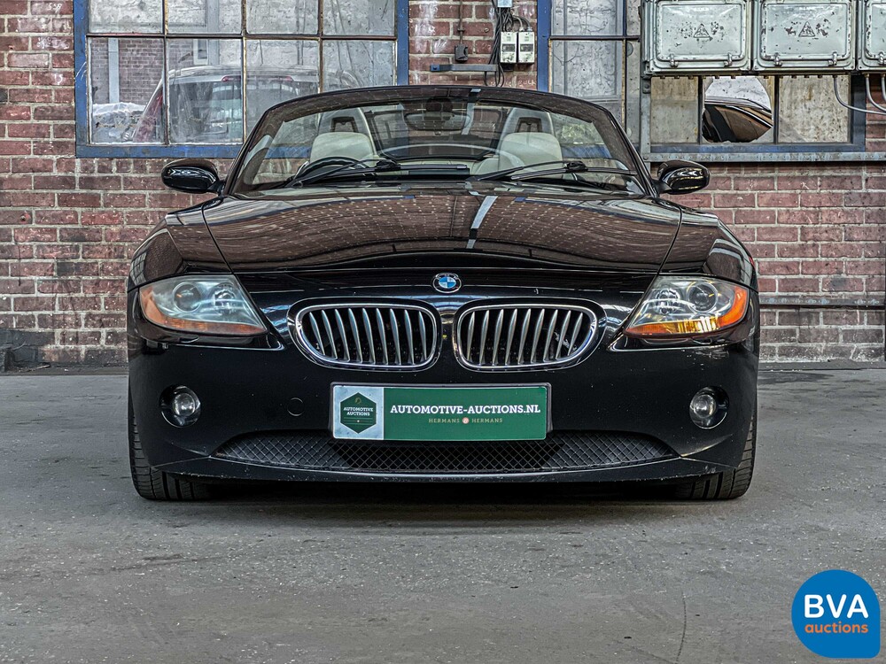 BMW Z4 Roadster 3.0i 6 Cilinder 231pk 2003
