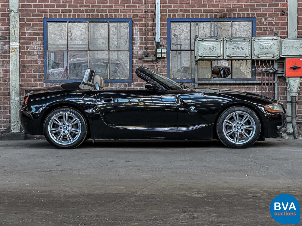BMW Z4 Roadster 3.0i 6 Cilinder 231pk 2003
