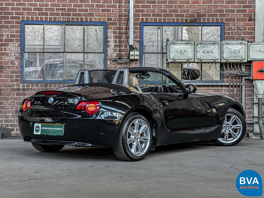 BMW Z4 Roadster 3.0i 6 Cilinder 231pk 2003