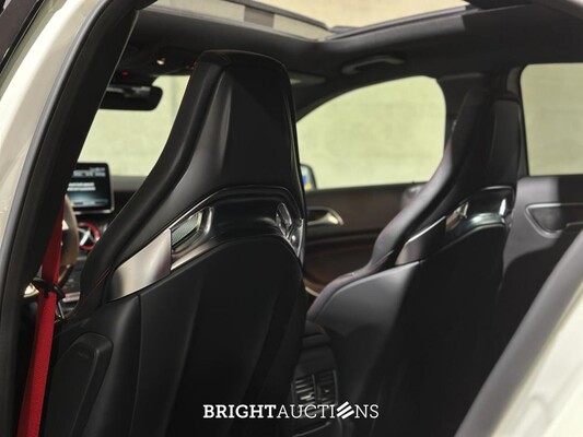 Mercedes-Benz A45 AMG 4Matic 381pk 2015 A-Klasse