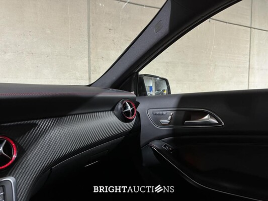Mercedes-Benz A45 AMG 4Matic 381pk 2015 A-Klasse