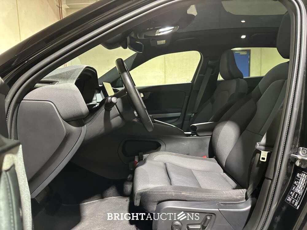 Polestar 2 Long Range Dual Motor Launch Edition 78kWh 408hp 2020 (Original-NL + 1st Owner) J-075-LS