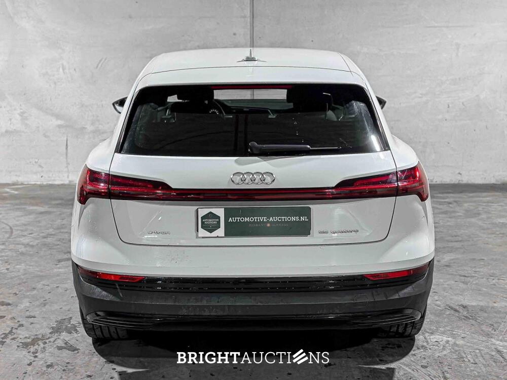 Audi e-tron 55 Quattro 95 kWh 360hp 2019 (Original-NL), G-426-HT