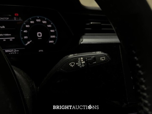 Audi e-tron 55 Quattro 95 kWh 360pk 2019 (Origineel-NL), G-426-HT
