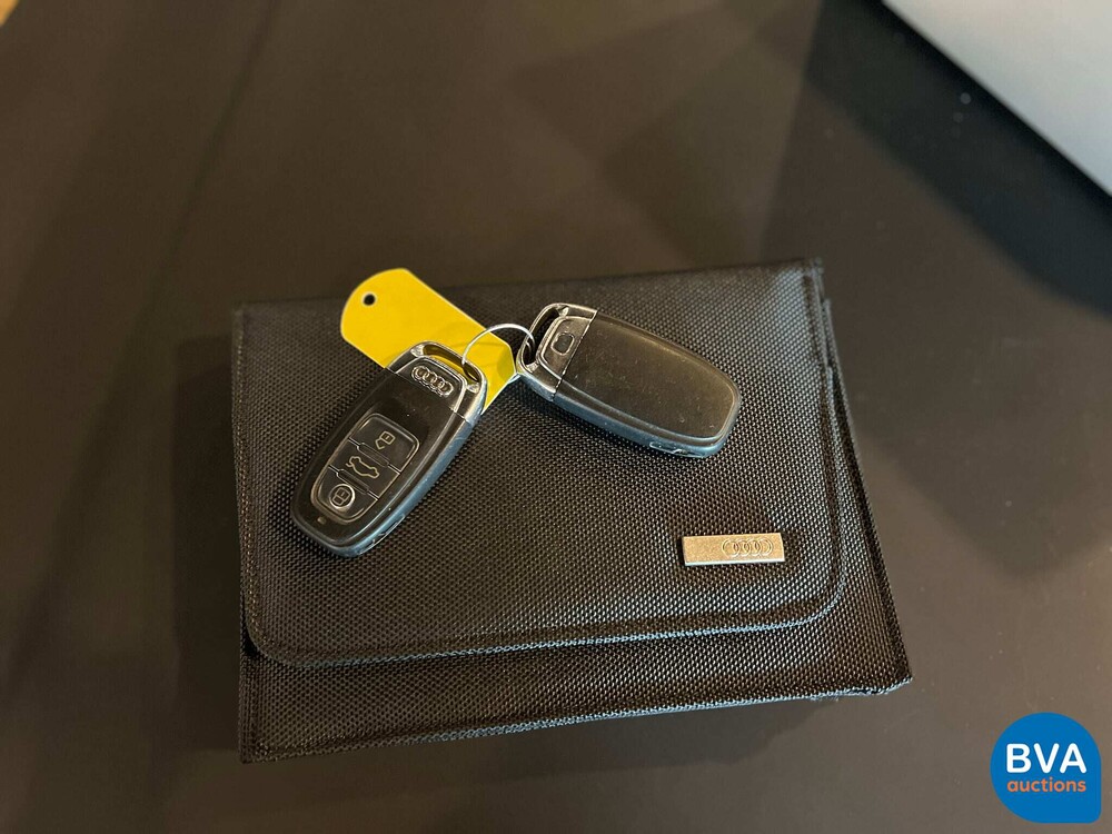 Audi A6 Avant 2.0 TDI S-Line 190PS FACELIFT 2015, TK-789-B.