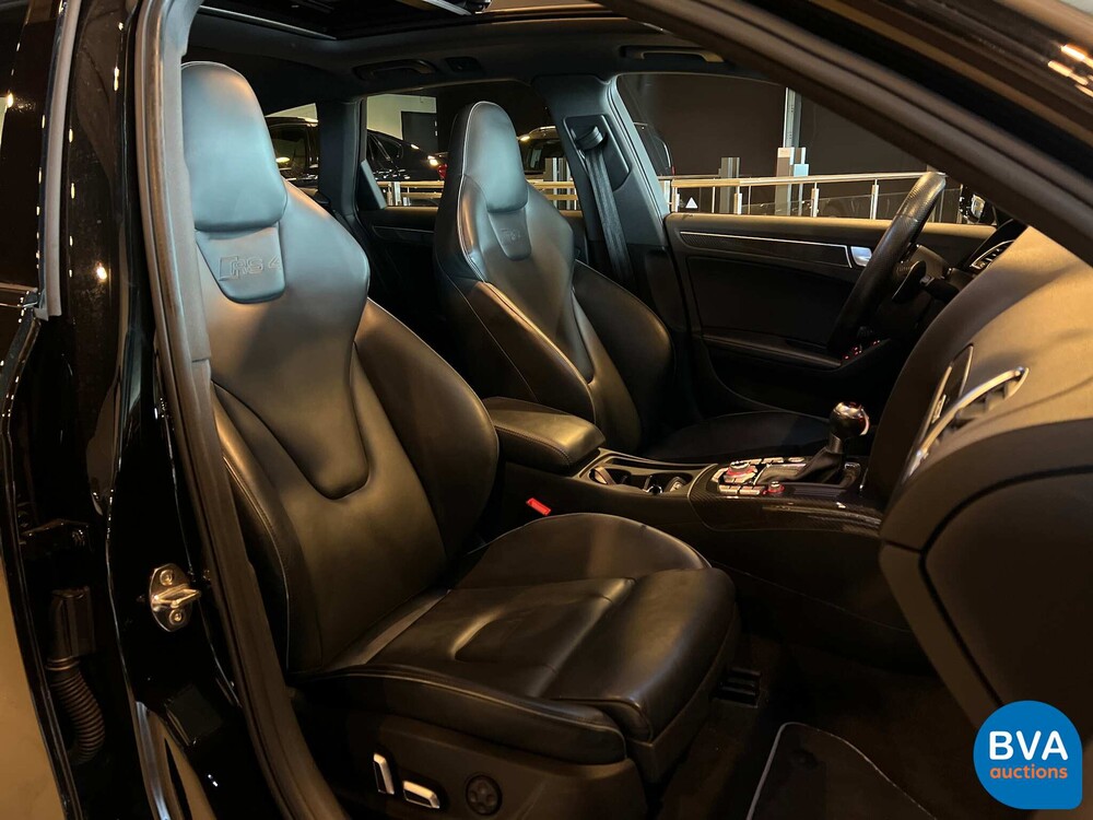 Audi RS4 Avant 4.2 FSI Quattro PERFORMANCE 450hp 2015, TX-519-T.